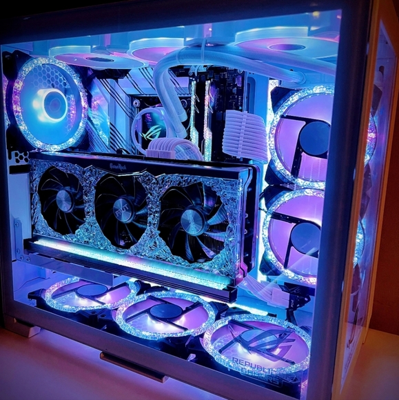 Meet your Posher, Erin - Picture 1 of 1